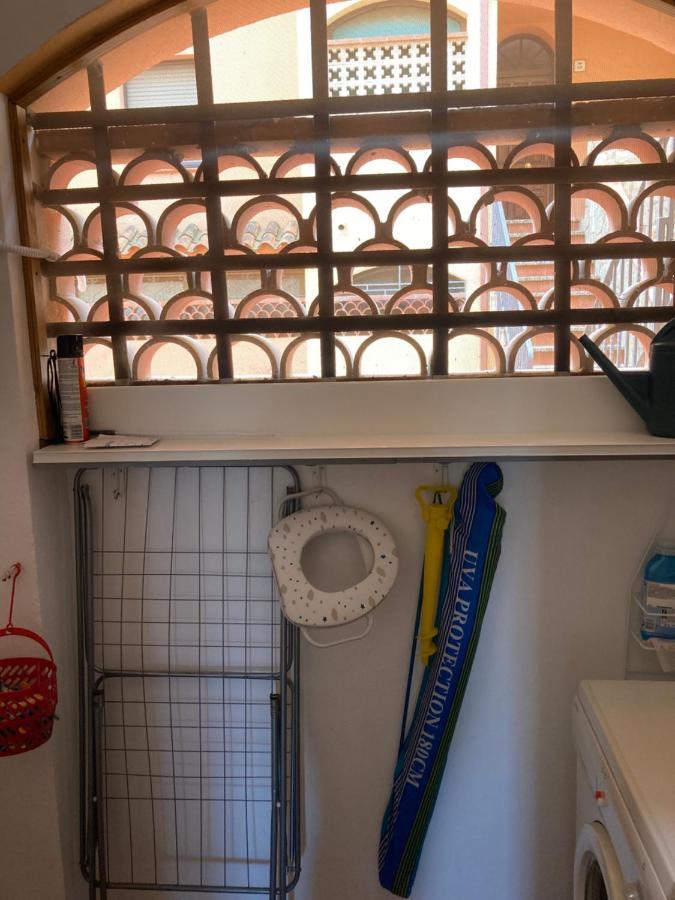 Tres Bel Appartement Entierement Renove Empuriabrava Exterior foto